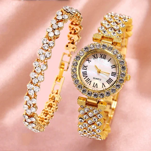 Fashionable Roman Pattern Diamondencrusted Women's Quartz Watches With Alloy Case And Strap Round Dial Golden