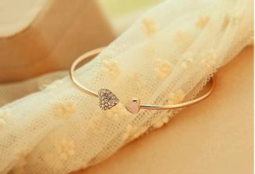 Heart Alloy Diamond Artificial Rhinestones Women's bangles